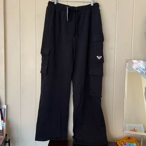 Roxy Kelia Moniz Black Cargo Sweat Pants Size M/L